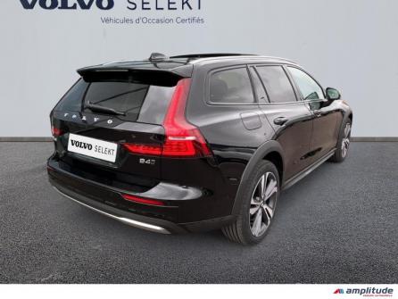 VOLVO V60 Cross Country B4 197ch AWD Cross Country PLUS Geartronic 8 à vendre à Troyes - Image n°3