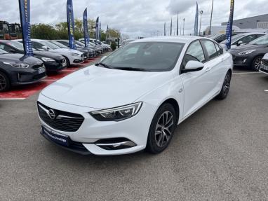 Voir le détail de l'offre de cette OPEL Insignia Grand Sport 1.6 D 136ch Business Edition Euro6dT de 2018 en vente à partir de 195.32 €  / mois