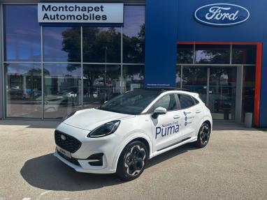 Voir le détail de l'offre de cette FORD Puma 1.0 EcoBoost Hybrid 125ch ST Line X S&S (mHEV) de 2024 en vente à partir de 26 990 € 