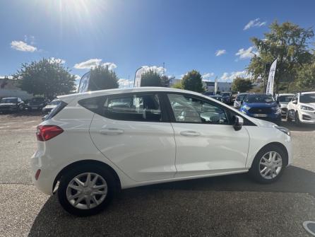 FORD Fiesta 1.0 EcoBoost 100ch Stop&Start Business Nav 5p Euro6.2 à vendre à Auxerre - Image n°4