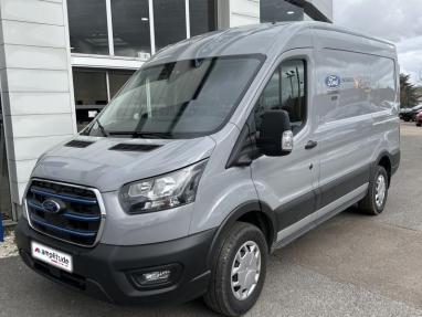 FORD Transit 2T Fg PE 350 L2H2 135 kW Batterie 75/68 kWh Trend Business de 2023 en vente à Auxerre