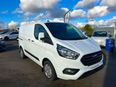 Voir le détail de l'offre de cette FORD Transit Custom Fg 300 L1H1 2.0 EcoBlue 130 Limited 7cv de 2022 en vente à partir de 317.05 €  / mois