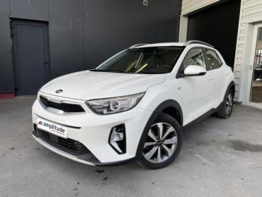 Voir le détail de l'offre de cette KIA Stonic 1.0 T-GDi 100ch MHEV Active iBVM6 de 2020 en vente à partir de 14 999 € 