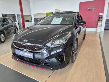 Voir le détail de l'offre de cette KIA ProCeed 1.6 T-GDI 204ch GT DCT7 MY20 de 2019 en vente à partir de 23 499 € 