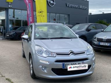 Voir le détail de l'offre de cette CITROEN C3 PureTech 82 Feel Edition de 2016 en vente à partir de 191.65 €  / mois