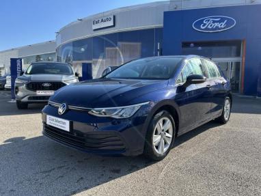 Voir le détail de l'offre de cette VOLKSWAGEN Golf 1.5 eTSI OPF 150ch  Life 1st DSG7 de 2020 en vente à partir de 229.72 €  / mois