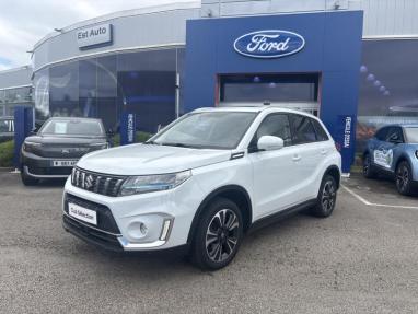 Voir le détail de l'offre de cette SUZUKI Vitara 1.5 Dualjet Hybrid 115ch Style Auto Allgrip de 2023 en vente à partir de 252.32 €  / mois