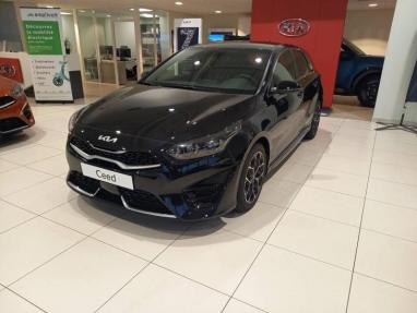 Voir le détail de l'offre de cette KIA Ceed 1.6 CRDI 136ch MHEV GT Line Premium DCT7 de 2023 en vente à partir de 344.46 €  / mois