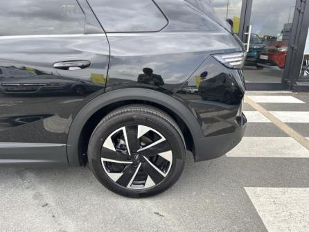 OPEL Grandland X 1.2 Turbo Hybrid 136ch GS e-DCT6 à vendre à Bourges - Image n°10