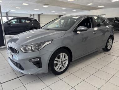 Voir le détail de l'offre de cette KIA Ceed 1.0 T-GDI 120ch Active de 2021 en vente à partir de 191.24 €  / mois
