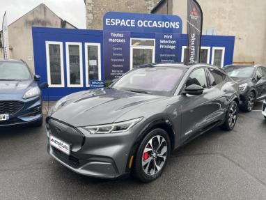 Voir le détail de l'offre de cette FORD Mustang Mach-E 351ch Extended Range 99kWh AWD de 2021 en vente à partir de 32 999 € 