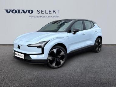 Voir le détail de l'offre de cette VOLVO EX30 Twin Performance 428ch Ultra de 2025 en vente à partir de 44 499 € 