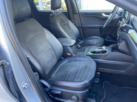 FORD Kuga 2.5 Duratec 190ch FHEV E85 ST-Line X BVA à vendre à Saint-Claude - Image n°11