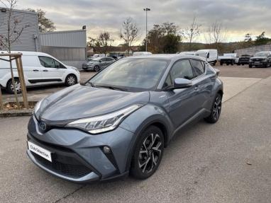 Voir le détail de l'offre de cette TOYOTA C-HR 122h Collection 2WD E-CVT MY20 de 2022 en vente à partir de 219.55 €  / mois