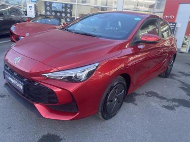 Voir le détail de l'offre de cette MG MOTOR MG3 Hybrid+ 195ch Standard de 2025 en vente à partir de 16 999 € 